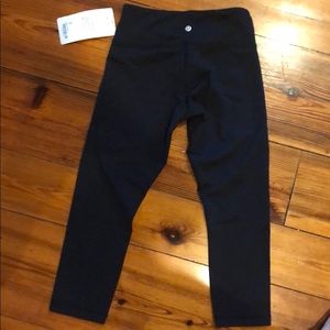 Lululemon Wunder Under Crop leggings